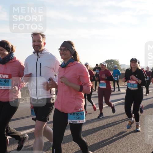 03.10.2025 - Köhlbrandbrückenlauf Fabian Wolf http://msf.ph/oto/9016600 03.10.2025 09:26:09 Position 3 2233, 1546, 2378, 2348 meine-sportfotos.de