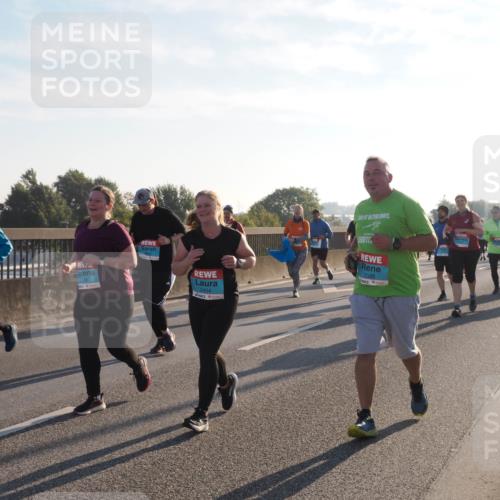 03.10.2025 - Köhlbrandbrückenlauf Fabian Wolf http://msf.ph/oto/9016651 03.10.2025 09:26:13 Position 3 2438, 2434, 3588 meine-sportfotos.de