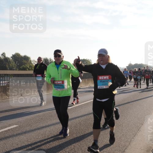 03.10.2025 - Köhlbrandbrückenlauf Fabian Wolf http://msf.ph/oto/9016792 03.10.2025 09:26:19 Position 3 3396, 2527 meine-sportfotos.de