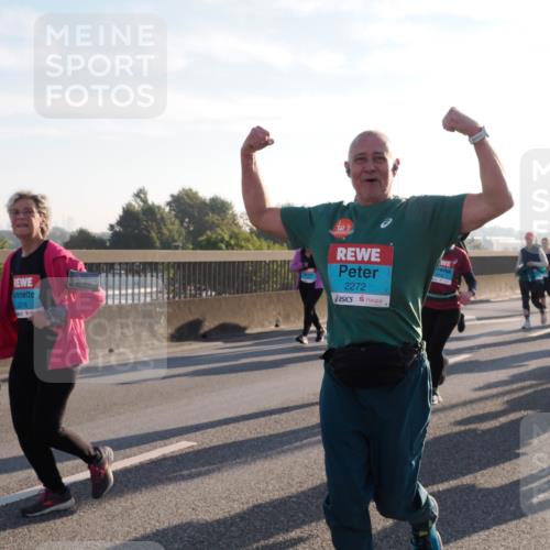 03.10.2025 - Köhlbrandbrückenlauf Fabian Wolf http://msf.ph/oto/9017031 03.10.2025 09:26:28 Position 3 2516, 2272 meine-sportfotos.de