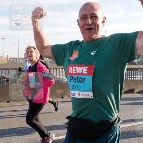 03.10.2025 - Köhlbrandbrückenlauf Fabian Wolf http://msf.ph/oto/9017052 03.10.2025 09:26:29 Position 3 2516, 2272 meine-sportfotos.de