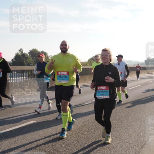 03.10.2025 - Köhlbrandbrückenlauf Fabian Wolf http://msf.ph/oto/9017131 03.10.2025 09:26:33 Position 3 1949, 2385 meine-sportfotos.de