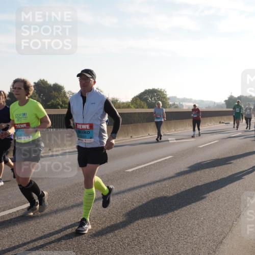 03.10.2025 - Köhlbrandbrückenlauf Fabian Wolf http://msf.ph/oto/9017180 03.10.2025 09:26:34 Position 3 3292, 3293 meine-sportfotos.de