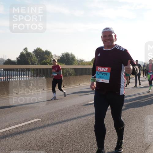 03.10.2025 - Köhlbrandbrückenlauf Fabian Wolf http://msf.ph/oto/9017289 03.10.2025 09:26:39 Position 3 2418 meine-sportfotos.de