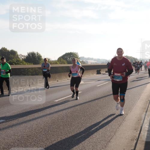 03.10.2025 - Köhlbrandbrückenlauf Fabian Wolf http://msf.ph/oto/9017563 03.10.2025 09:26:53 Position 3  meine-sportfotos.de