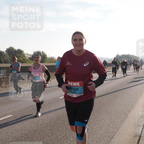 03.10.2025 - Köhlbrandbrückenlauf Fabian Wolf http://msf.ph/oto/9017589 03.10.2025 09:26:55 Position 3 11, 2470, 2667 meine-sportfotos.de