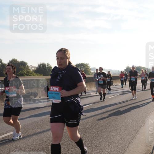 03.10.2025 - Köhlbrandbrückenlauf Fabian Wolf http://msf.ph/oto/9017754 03.10.2025 09:27:04 Position 3 2936, 2501 meine-sportfotos.de