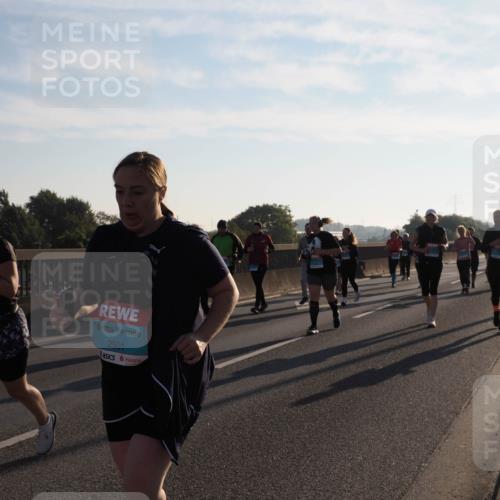 03.10.2025 - Köhlbrandbrückenlauf Fabian Wolf http://msf.ph/oto/9017758 03.10.2025 09:27:04 Position 3 2501 meine-sportfotos.de