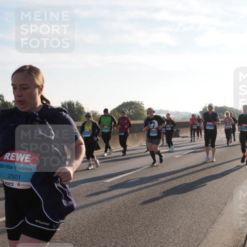 03.10.2025 - Köhlbrandbrückenlauf Fabian Wolf http://msf.ph/oto/9017761 03.10.2025 09:27:04 Position 3 293, 2501 meine-sportfotos.de