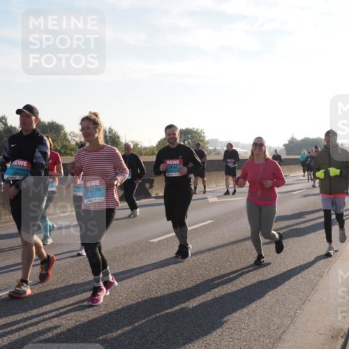 03.10.2025 - Köhlbrandbrückenlauf Fabian Wolf http://msf.ph/oto/9017887 03.10.2025 09:27:11 Position 3 2569, 2568 meine-sportfotos.de