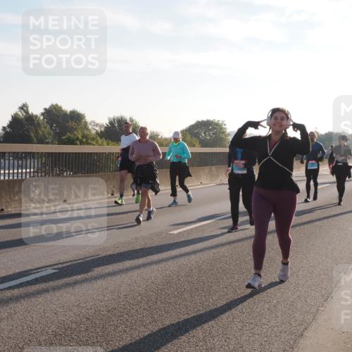 03.10.2025 - Köhlbrandbrückenlauf Fabian Wolf http://msf.ph/oto/9018069 03.10.2025 09:27:23 Position 3  meine-sportfotos.de