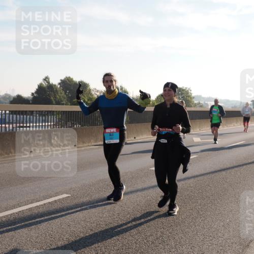 03.10.2025 - Köhlbrandbrückenlauf Fabian Wolf http://msf.ph/oto/9018111 03.10.2025 09:27:27 Position 3 1887, 4634 meine-sportfotos.de