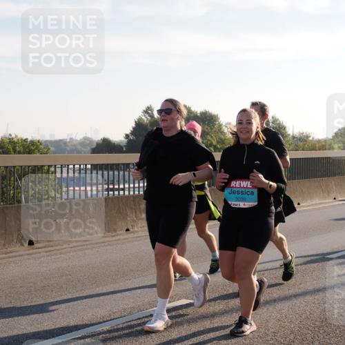 03.10.2025 - Köhlbrandbrückenlauf Fabian Wolf http://msf.ph/oto/9018310 03.10.2025 09:27:42 Position 3 3098 meine-sportfotos.de