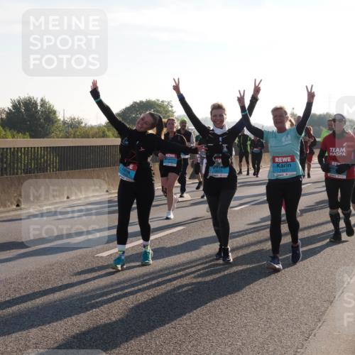 03.10.2025 - Köhlbrandbrückenlauf Fabian Wolf http://msf.ph/oto/9018339 03.10.2025 09:27:45 Position 3 2928, 2927 meine-sportfotos.de