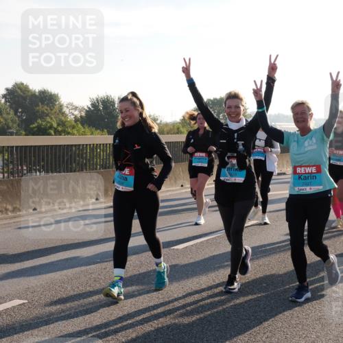 03.10.2025 - Köhlbrandbrückenlauf Fabian Wolf http://msf.ph/oto/9018356 03.10.2025 09:27:46 Position 3 2926, 928, 2927, 2565 meine-sportfotos.de