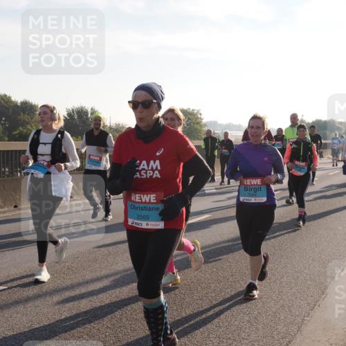 03.10.2025 - Köhlbrandbrückenlauf Fabian Wolf http://msf.ph/oto/9018382 03.10.2025 09:27:48 Position 3 2860, 2565, 3094 meine-sportfotos.de