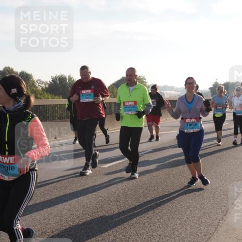03.10.2025 - Köhlbrandbrückenlauf Fabian Wolf http://msf.ph/oto/9018443 03.10.2025 09:27:51 Position 3 1923, 3349, 2480, 2530 meine-sportfotos.de