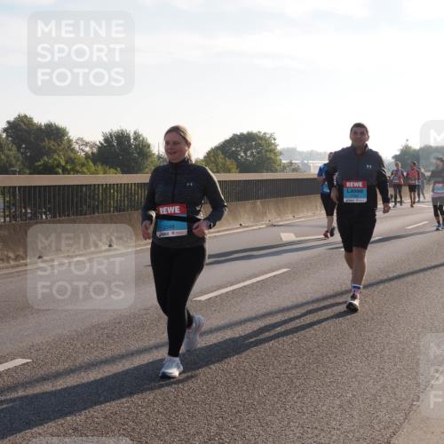 03.10.2025 - Köhlbrandbrückenlauf Fabian Wolf http://msf.ph/oto/9018514 03.10.2025 09:27:56 Position 3 2548, 2182 meine-sportfotos.de