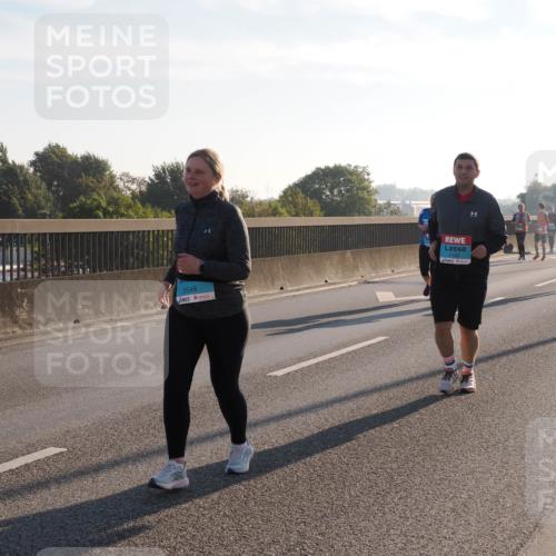03.10.2025 - Köhlbrandbrückenlauf Fabian Wolf http://msf.ph/oto/9018519 03.10.2025 09:27:56 Position 3 2548, 2182 meine-sportfotos.de