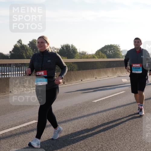 03.10.2025 - Köhlbrandbrückenlauf Fabian Wolf http://msf.ph/oto/9018528 03.10.2025 09:27:56 Position 3 2548, 2182 meine-sportfotos.de