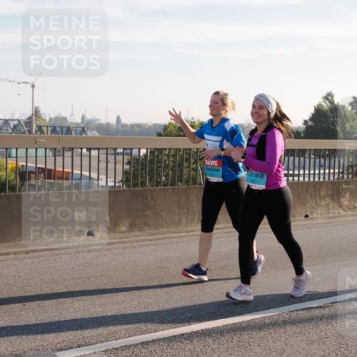 03.10.2025 - Köhlbrandbrückenlauf Fabian Wolf http://msf.ph/oto/9018602 03.10.2025 09:28:02 Position 3 4000, 2520, 2531 meine-sportfotos.de