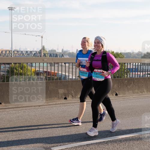 03.10.2025 - Köhlbrandbrückenlauf Fabian Wolf http://msf.ph/oto/9018610 03.10.2025 09:28:02 Position 3 2520, 2531 meine-sportfotos.de