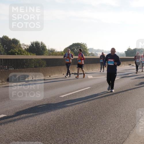 03.10.2025 - Köhlbrandbrückenlauf Fabian Wolf http://msf.ph/oto/9018622 03.10.2025 09:28:03 Position 3 3517 meine-sportfotos.de
