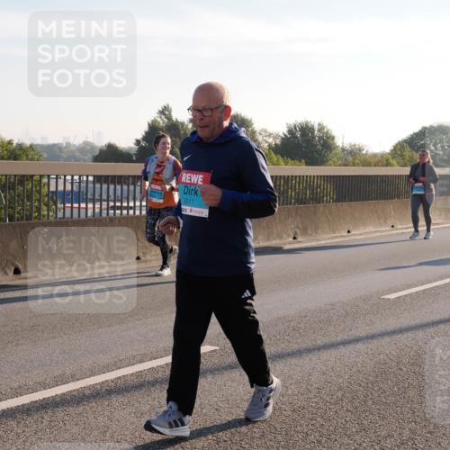 03.10.2025 - Köhlbrandbrückenlauf Fabian Wolf http://msf.ph/oto/9018669 03.10.2025 09:28:06 Position 3 3517 meine-sportfotos.de