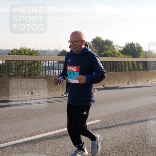 03.10.2025 - Köhlbrandbrückenlauf Fabian Wolf http://msf.ph/oto/9018674 03.10.2025 09:28:07 Position 3 3517 meine-sportfotos.de