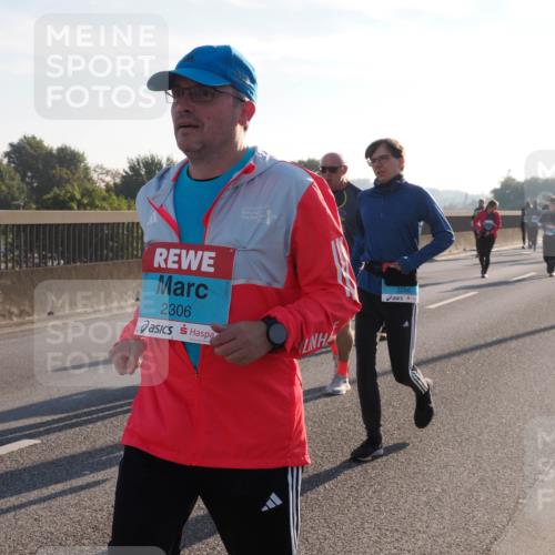 03.10.2025 - Köhlbrandbrückenlauf Fabian Wolf http://msf.ph/oto/9018728 03.10.2025 09:28:10 Position 3 2025, 2306, 3286 meine-sportfotos.de