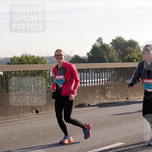 03.10.2025 - Köhlbrandbrückenlauf Fabian Wolf http://msf.ph/oto/9018808 03.10.2025 09:28:19 Position 3 2452, 2665 meine-sportfotos.de