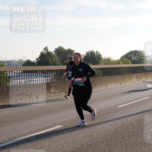 03.10.2025 - Köhlbrandbrückenlauf Fabian Wolf http://msf.ph/oto/9018908 03.10.2025 09:28:26 Position 3  meine-sportfotos.de