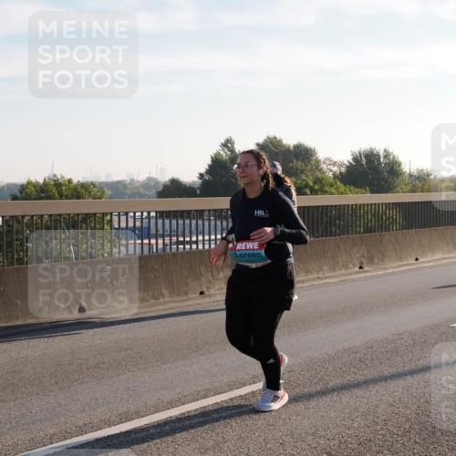 03.10.2025 - Köhlbrandbrückenlauf Fabian Wolf http://msf.ph/oto/9018914 03.10.2025 09:28:26 Position 3 3571 meine-sportfotos.de