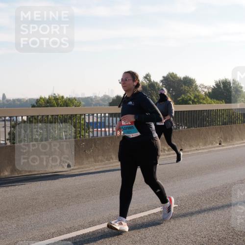 03.10.2025 - Köhlbrandbrückenlauf Fabian Wolf http://msf.ph/oto/9018918 03.10.2025 09:28:26 Position 3 3571 meine-sportfotos.de