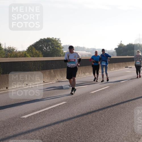 03.10.2025 - Köhlbrandbrückenlauf Fabian Wolf http://msf.ph/oto/9018922 03.10.2025 09:28:28 Position 3  meine-sportfotos.de