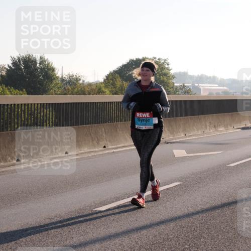 03.10.2025 - Köhlbrandbrückenlauf Fabian Wolf http://msf.ph/oto/9019029 03.10.2025 09:28:35 Position 3 2426 meine-sportfotos.de