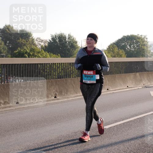 03.10.2025 - Köhlbrandbrückenlauf Fabian Wolf http://msf.ph/oto/9019045 03.10.2025 09:28:36 Position 3 2426 meine-sportfotos.de