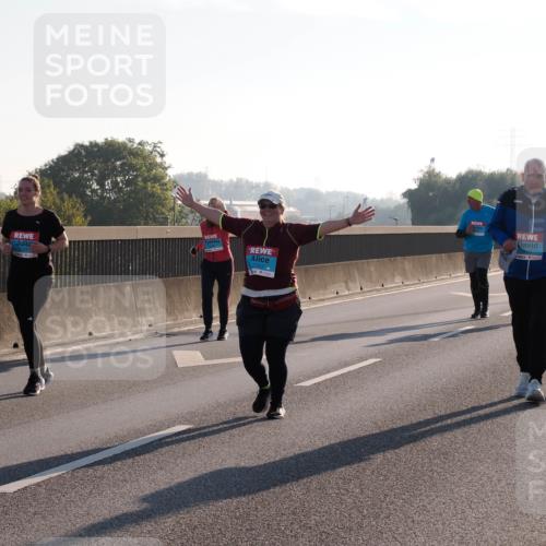 03.10.2025 - Köhlbrandbrückenlauf Fabian Wolf http://msf.ph/oto/9019110 03.10.2025 09:28:43 Position 3 2723, 2357 meine-sportfotos.de
