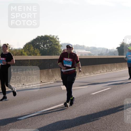 03.10.2025 - Köhlbrandbrückenlauf Fabian Wolf http://msf.ph/oto/9019120 03.10.2025 09:28:43 Position 3 2357, 2623 meine-sportfotos.de