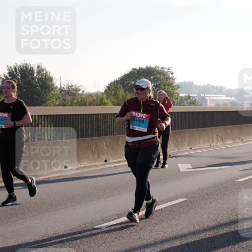 03.10.2025 - Köhlbrandbrückenlauf Fabian Wolf http://msf.ph/oto/9019136 03.10.2025 09:28:44 Position 3 2357 meine-sportfotos.de