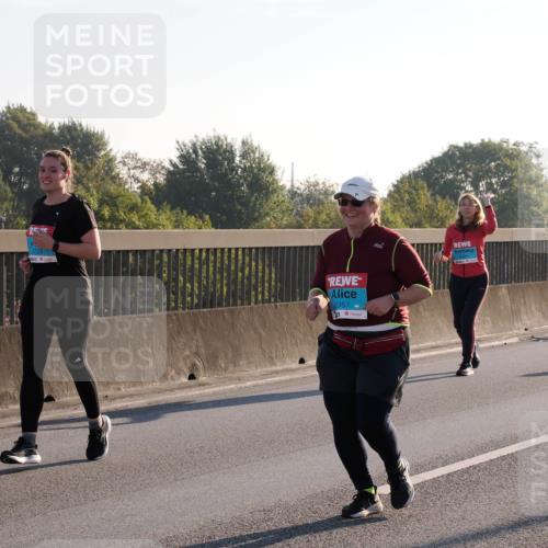 03.10.2025 - Köhlbrandbrückenlauf Fabian Wolf http://msf.ph/oto/9019148 03.10.2025 09:28:45 Position 3 2723, 2357 meine-sportfotos.de