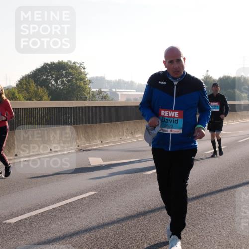 03.10.2025 - Köhlbrandbrückenlauf Fabian Wolf http://msf.ph/oto/9019159 03.10.2025 09:28:46 Position 3 2623 meine-sportfotos.de