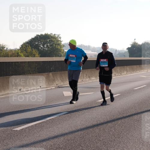 03.10.2025 - Köhlbrandbrückenlauf Fabian Wolf http://msf.ph/oto/9019194 03.10.2025 09:28:49 Position 3 2647, 664 meine-sportfotos.de