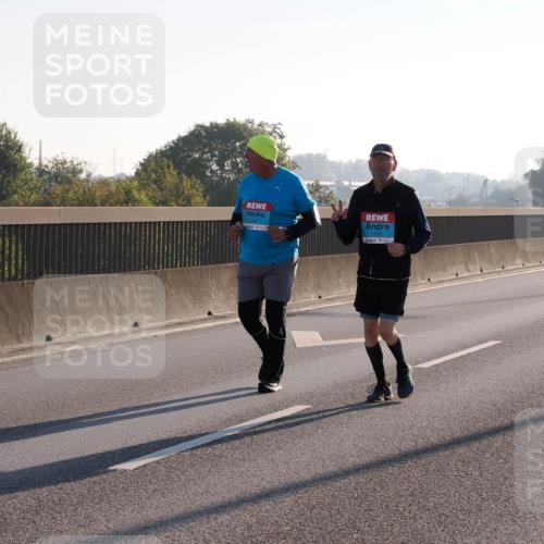 03.10.2025 - Köhlbrandbrückenlauf Fabian Wolf http://msf.ph/oto/9019209 03.10.2025 09:28:49 Position 3 2647, 2664 meine-sportfotos.de