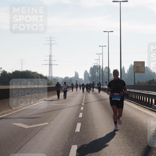 03.10.2025 - Köhlbrandbrückenlauf Fabian Wolf http://msf.ph/oto/9019291 03.10.2025 09:29:03 Position 3  meine-sportfotos.de