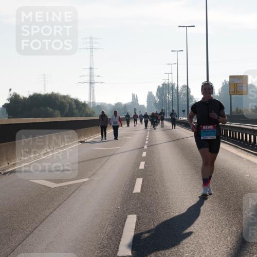 03.10.2025 - Köhlbrandbrückenlauf Fabian Wolf http://msf.ph/oto/9019303 03.10.2025 09:29:04 Position 3 3649 meine-sportfotos.de