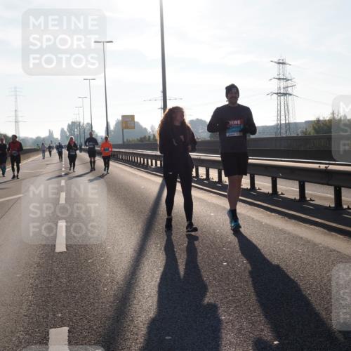 03.10.2025 - Köhlbrandbrückenlauf Fabian Wolf http://msf.ph/oto/9019752 03.10.2025 09:29:42 Position 3  meine-sportfotos.de