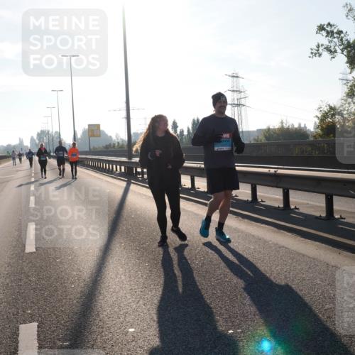 03.10.2025 - Köhlbrandbrückenlauf Fabian Wolf http://msf.ph/oto/9019771 03.10.2025 09:29:43 Position 3  meine-sportfotos.de