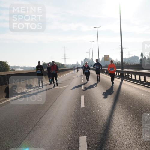 03.10.2025 - Köhlbrandbrückenlauf Fabian Wolf http://msf.ph/oto/9019836 03.10.2025 09:29:47 Position 3  meine-sportfotos.de