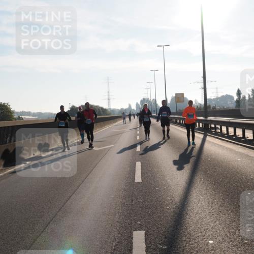 03.10.2025 - Köhlbrandbrückenlauf Fabian Wolf http://msf.ph/oto/9019841 03.10.2025 09:29:47 Position 3  meine-sportfotos.de